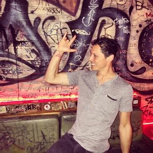 Meet your Posher, Cleanthis